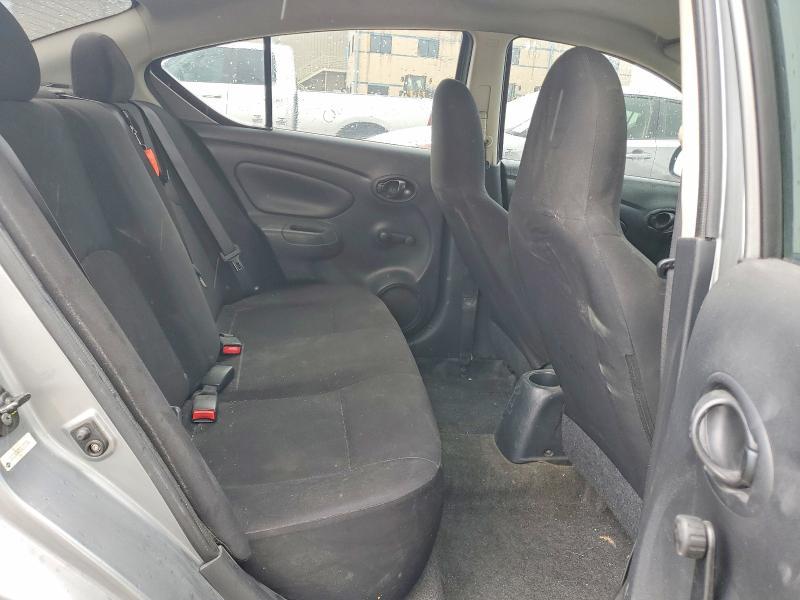 2014 Nissan Versa 1.6 s