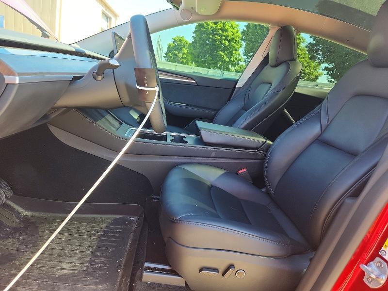 2024 Tesla Model  y