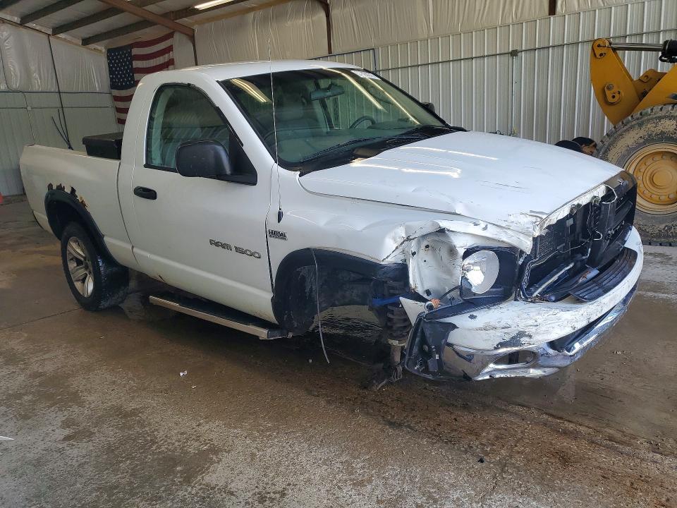 2005 Dodge RAM 1500 ST