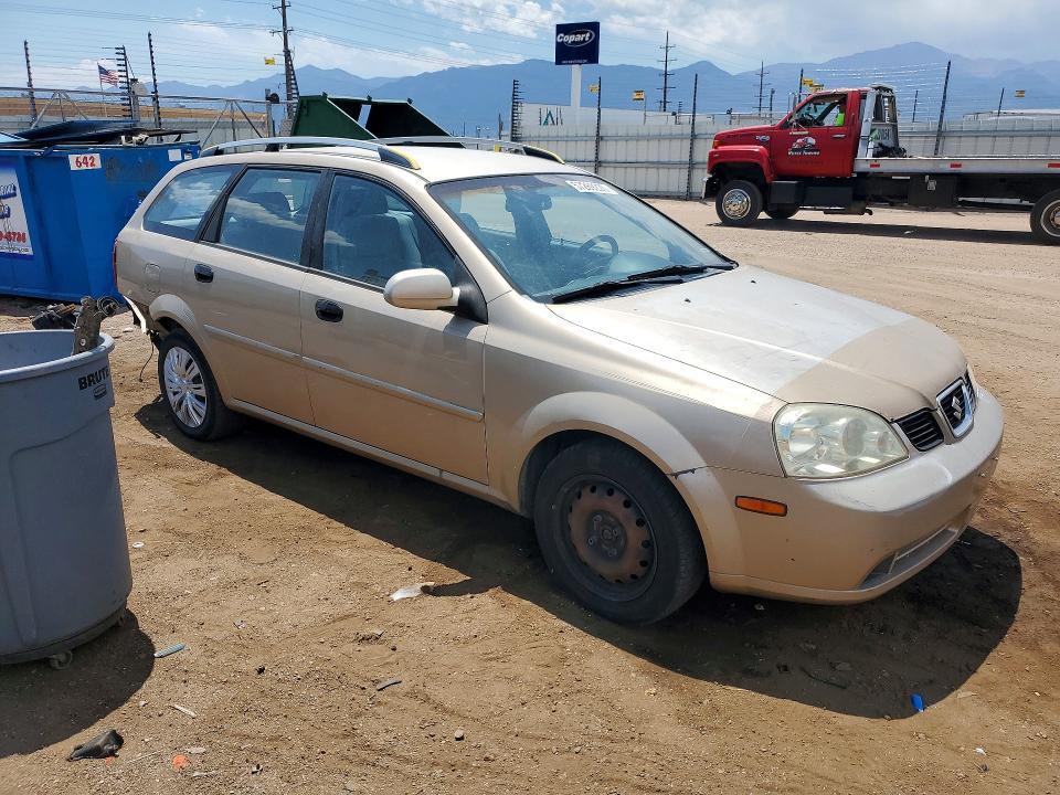 2005 Suzuki Forenza 4D