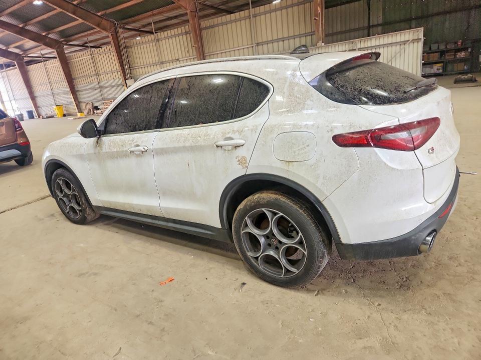 2018 Alfa Romeo Stelvio