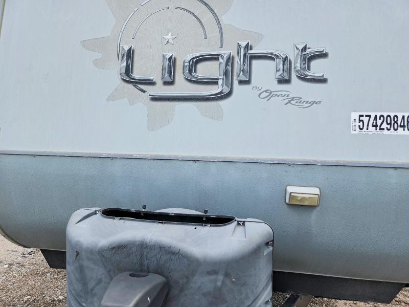 2015 Highland Ridge Light Camper