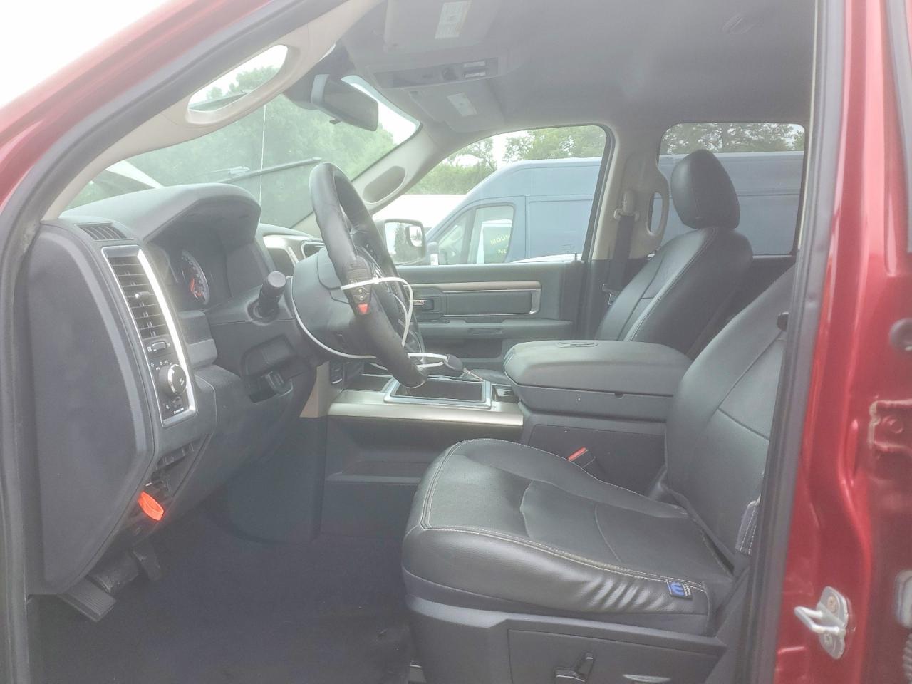 2014 Dodge RAM 1500 SLT