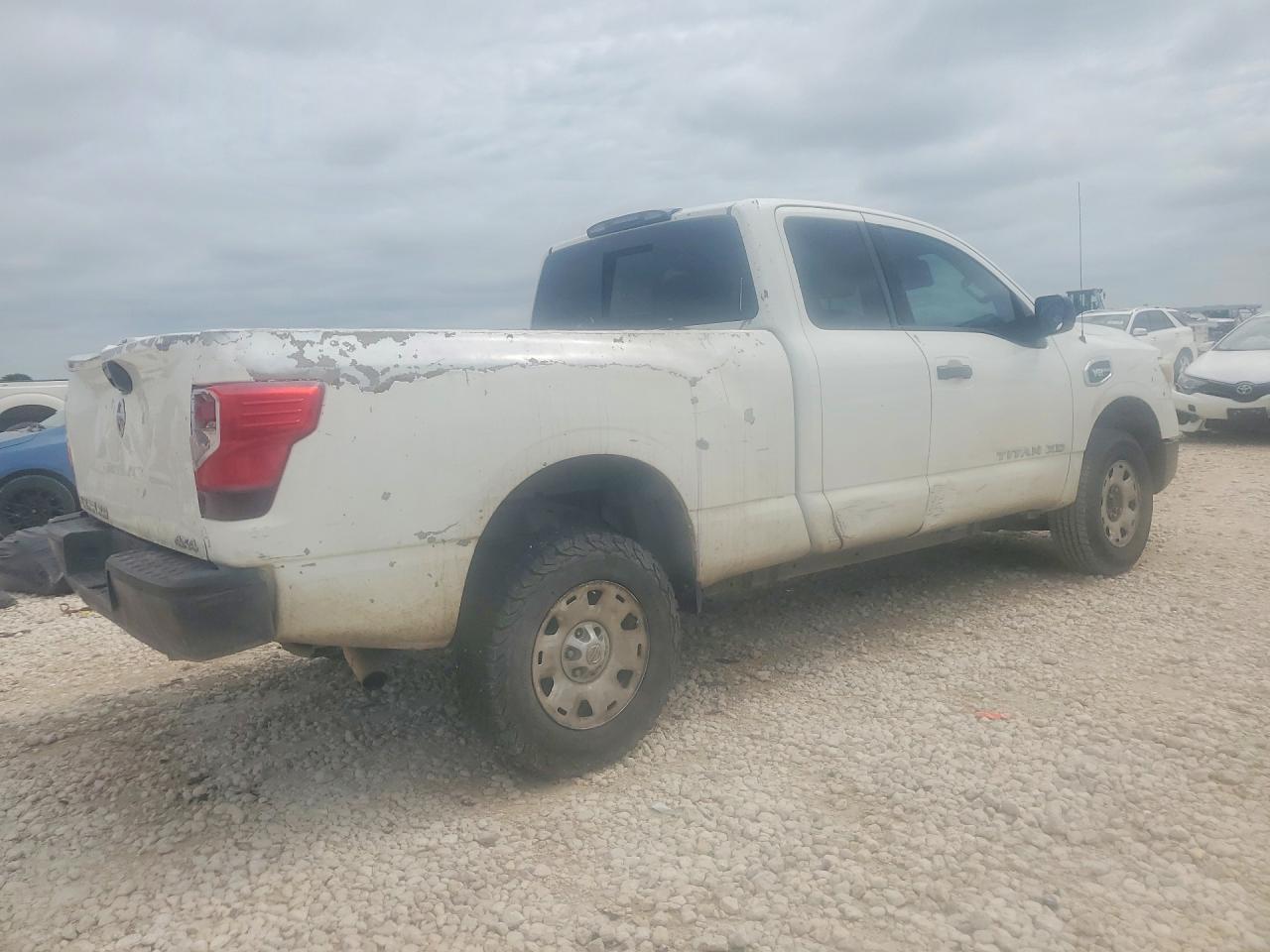 2018 Nissan Titan XD S