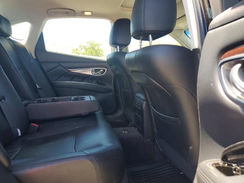 2011 Infiniti M37 x