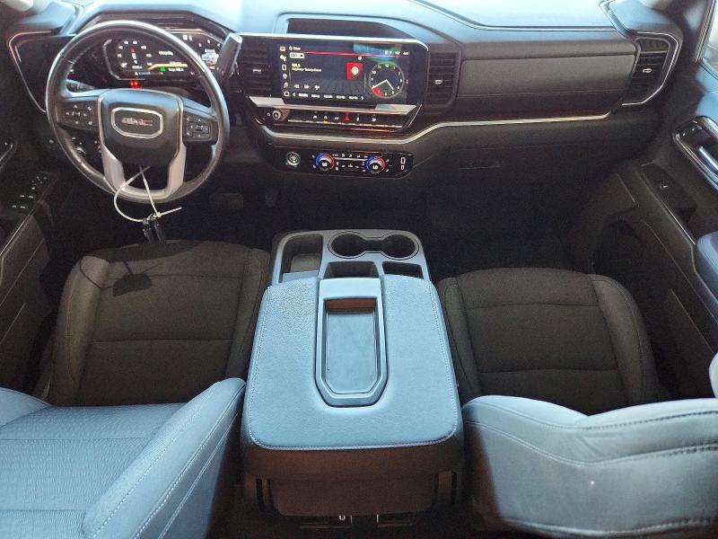2022 GMC Sierra K1500 SLE