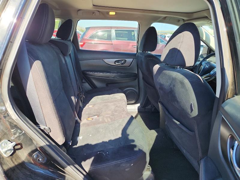 2016 Nissan Rogue sv