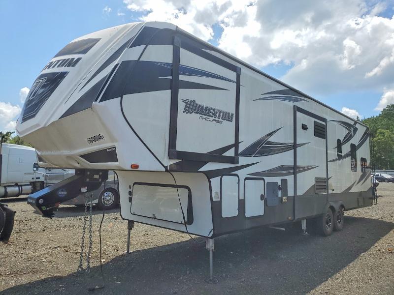 2018 Momentum 2018 Grand Design Momentum Camper