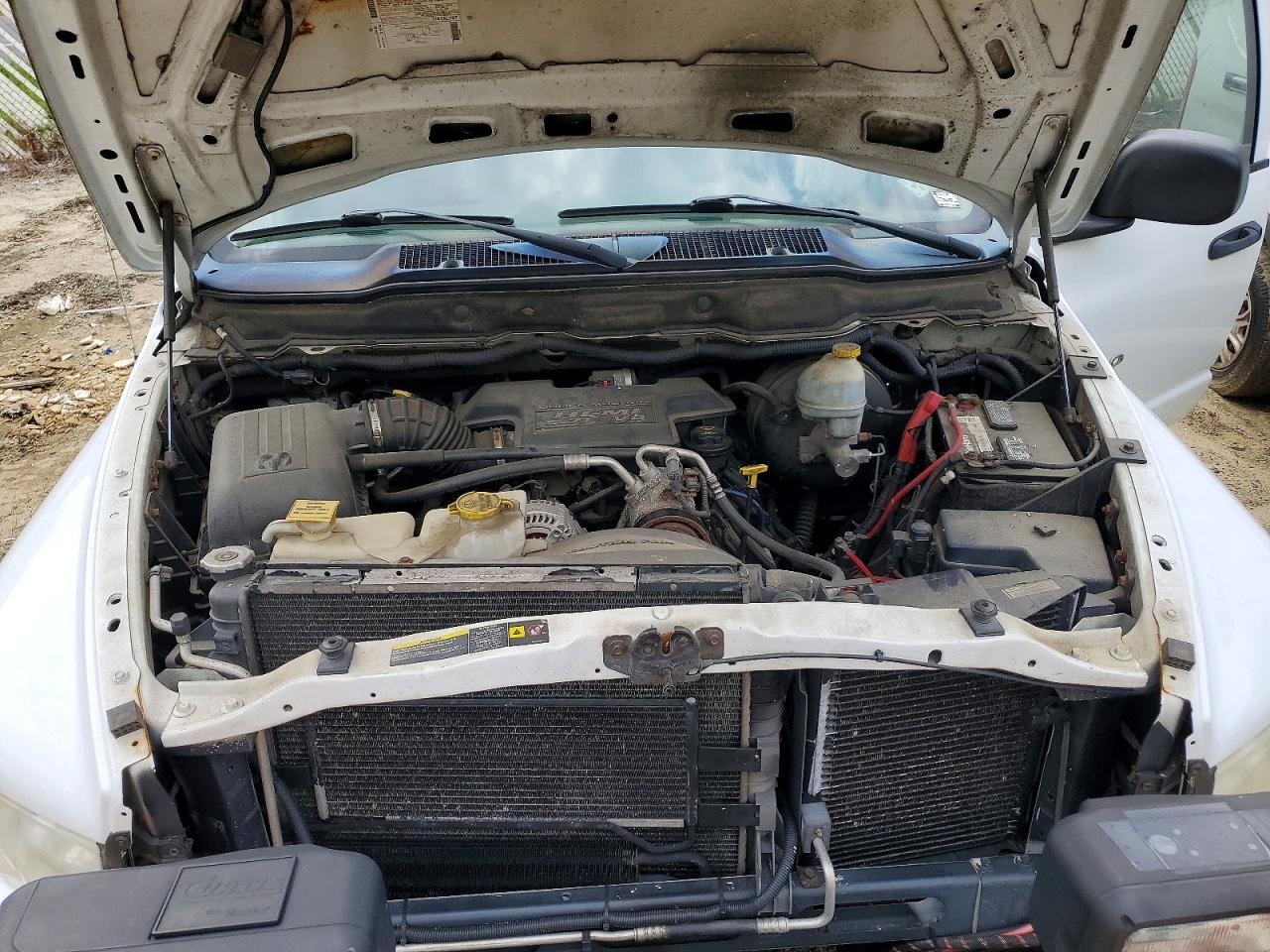 2005 Dodge RAM 1500 ST