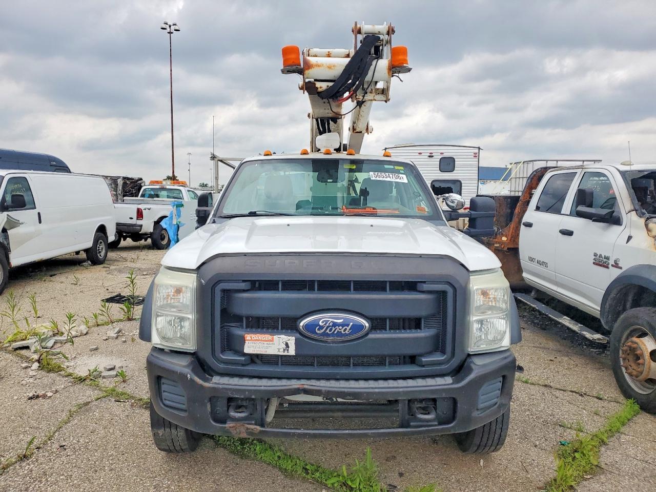 2011 Ford F450 Super-Bucket Truck