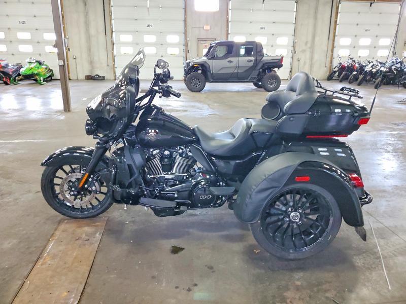 2025 Harley-Davidson Flhtcutg