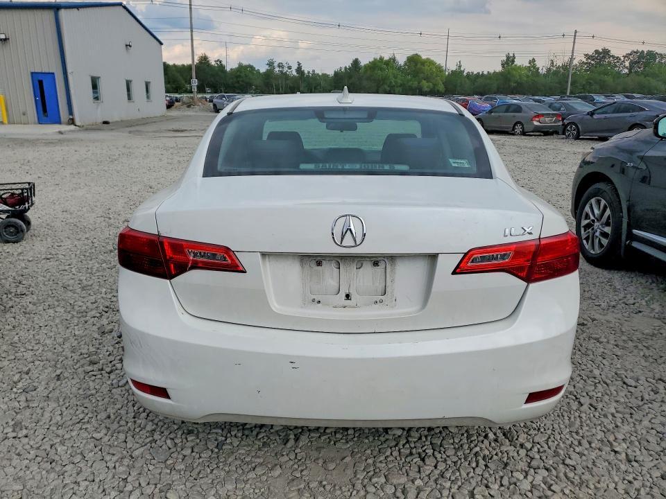 2013 Acura Ilx 20