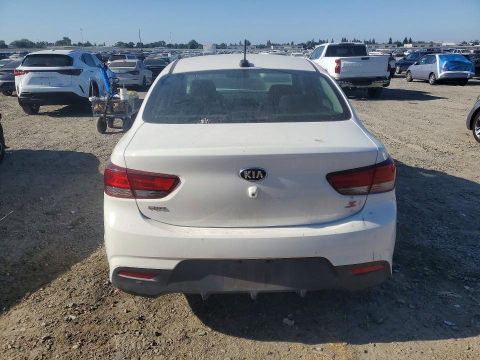 2018 KIA Rio s