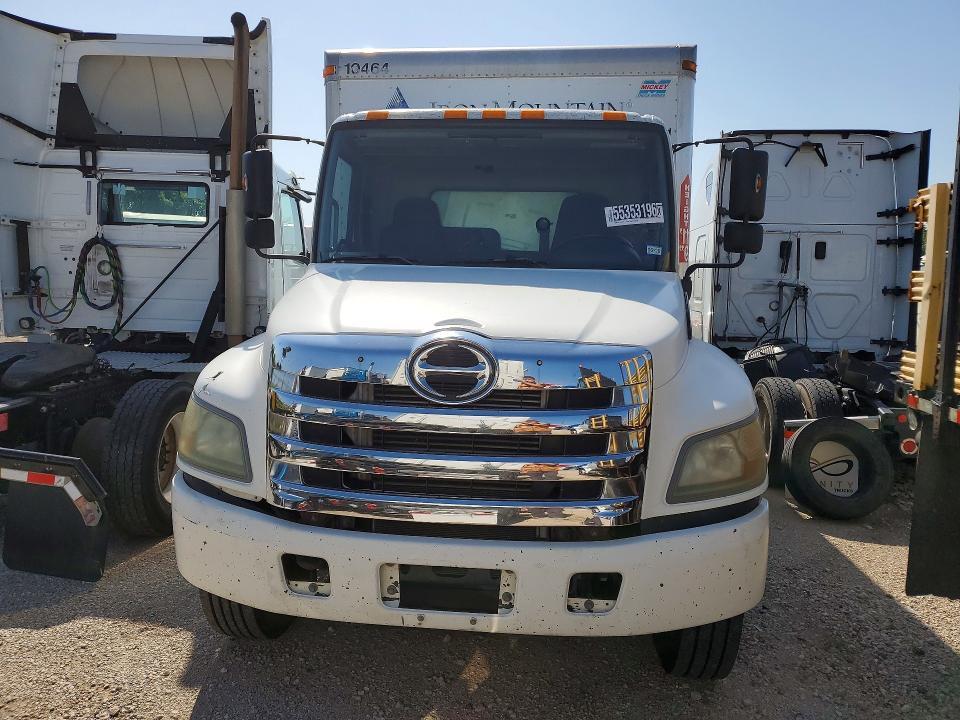 2012 Hino 338 BOX Truck