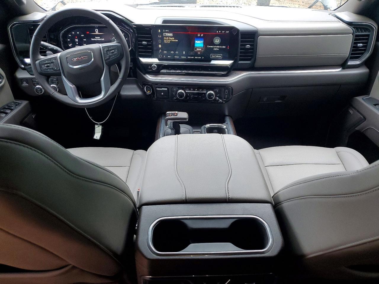 2026 GMC Sierra K1500 SLT