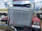 2000 Freightliner FLD120 Semi Truck