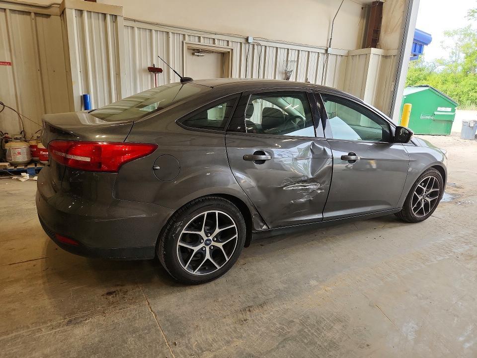 2017 Ford Focus sel