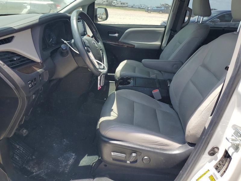 2020 Toyota Sienna Limited 7-passenger