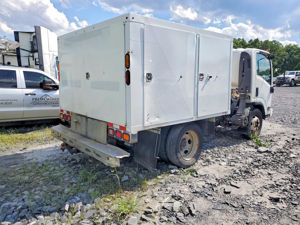 2015 Isuzu NPR HD Delivery Truck