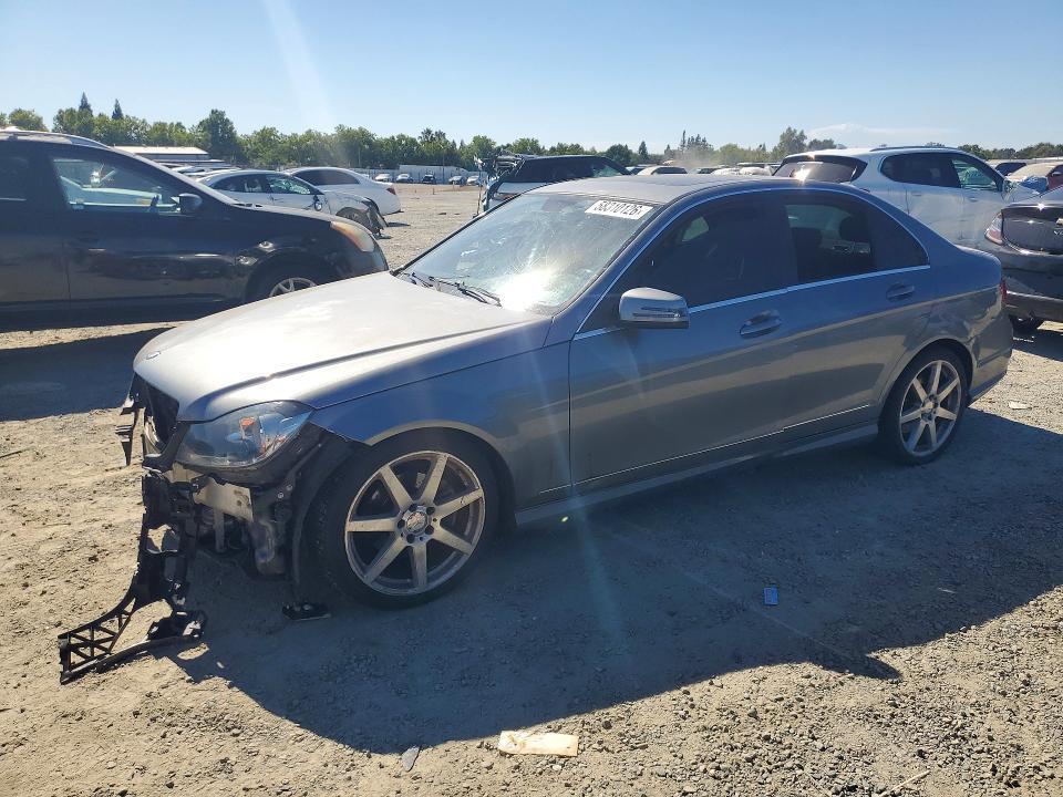 2013 Mercedes-Benz C 250