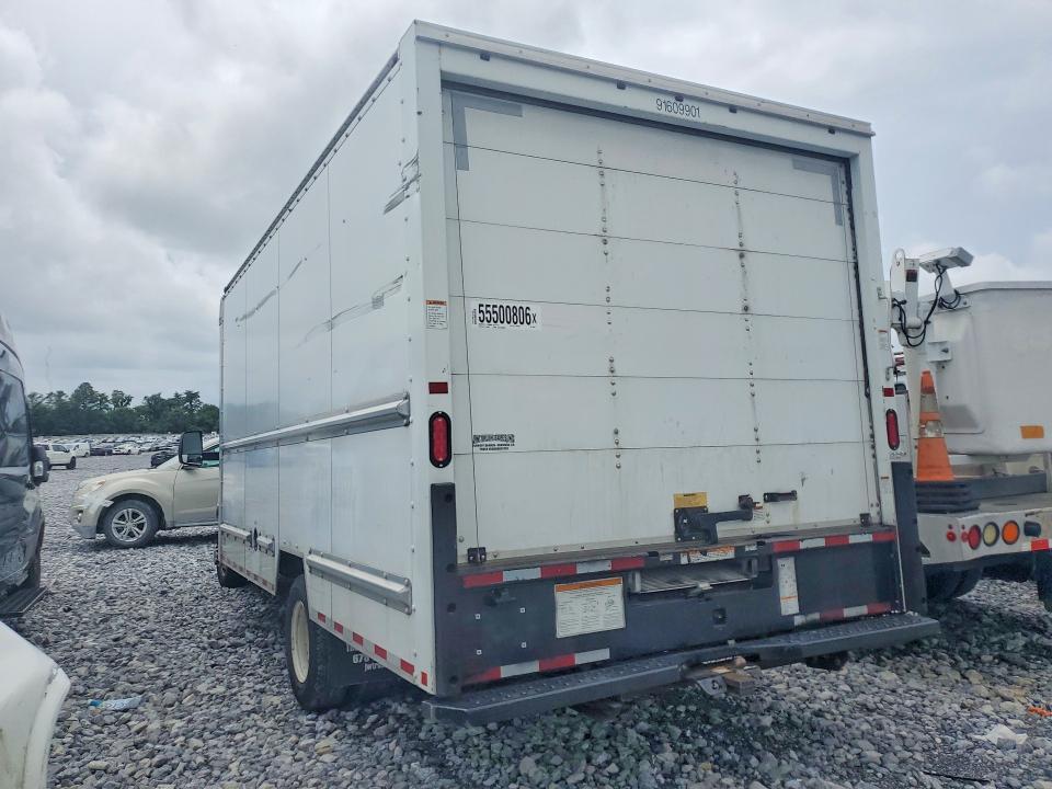 2018 GMC Savana box Truck