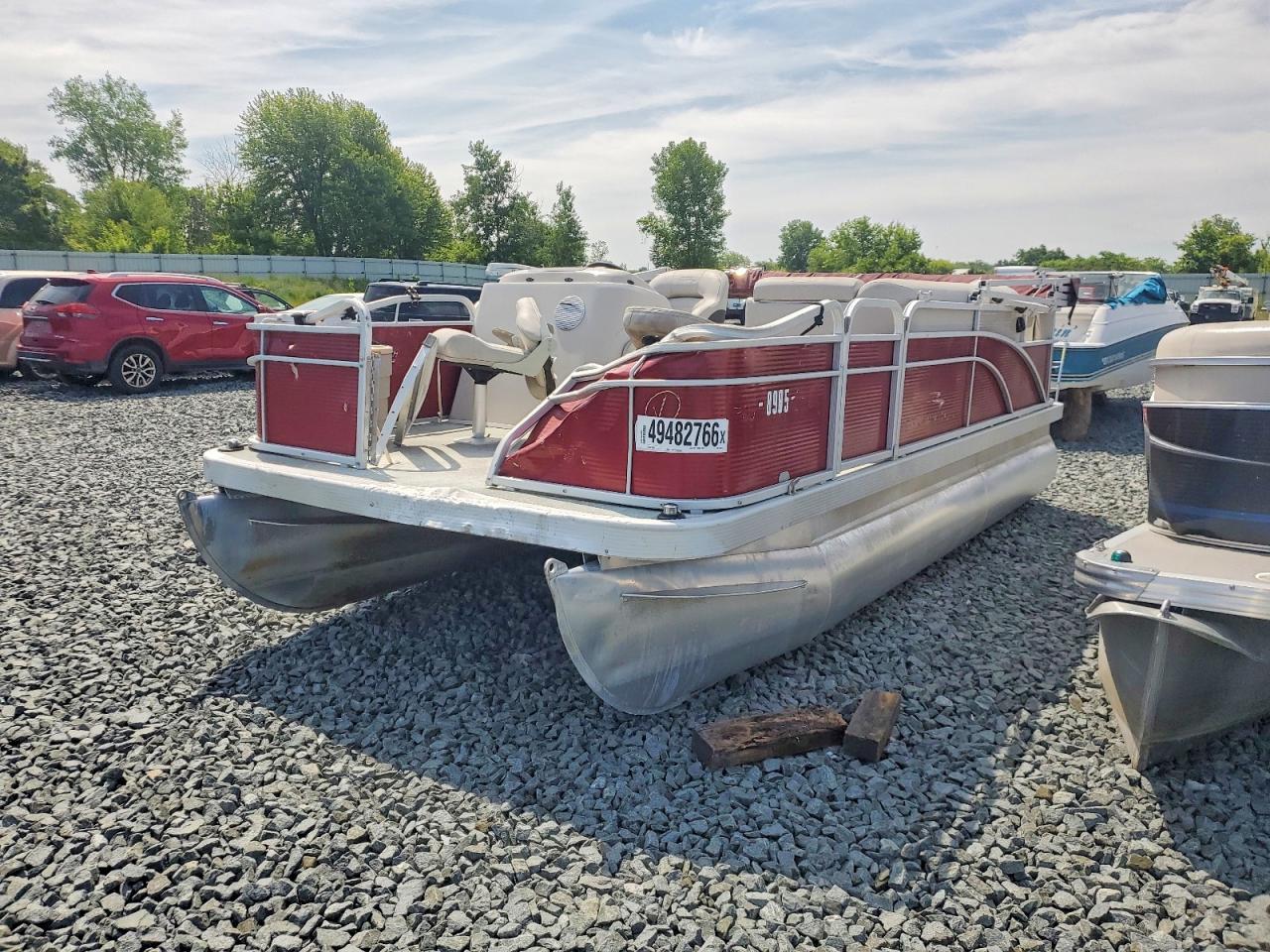 2019 Bennington Pontoon