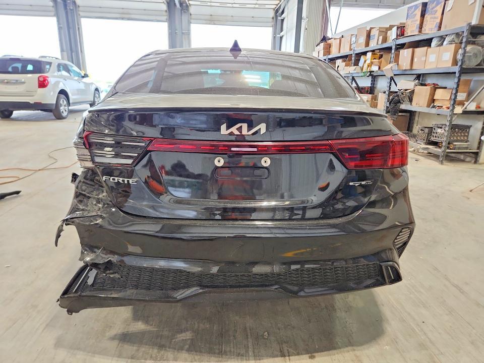 2022 KIA Forte gt Line