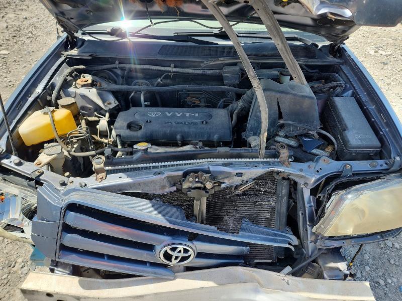 2005 Toyota Highlander Base