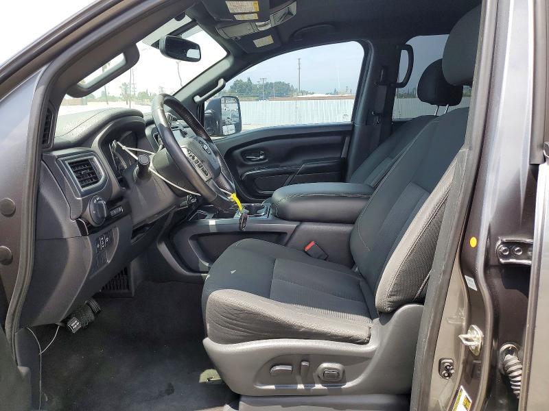2018 Nissan Titan XD SV
