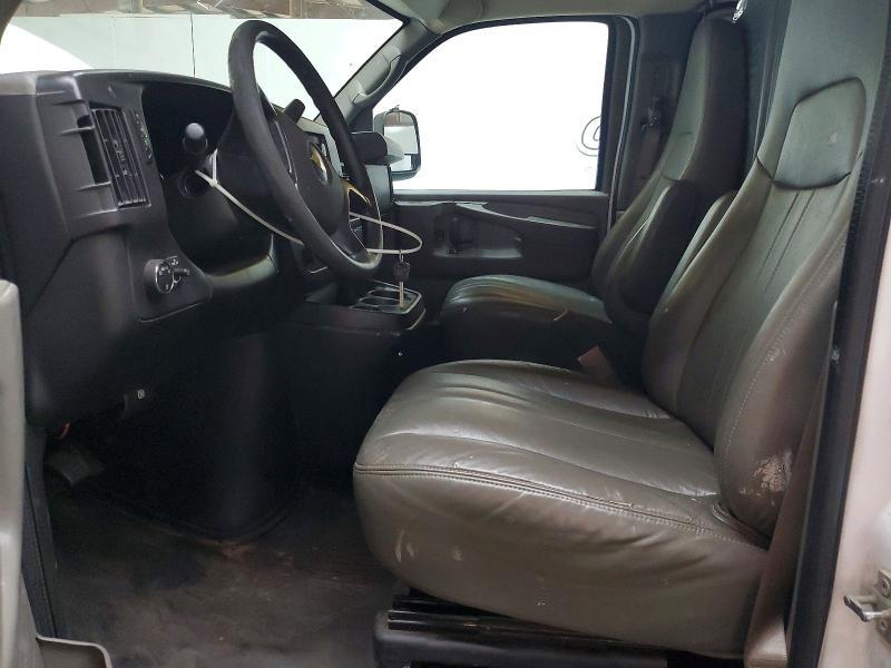 2015 Chevrolet Express 2500 Cargo Delivery van