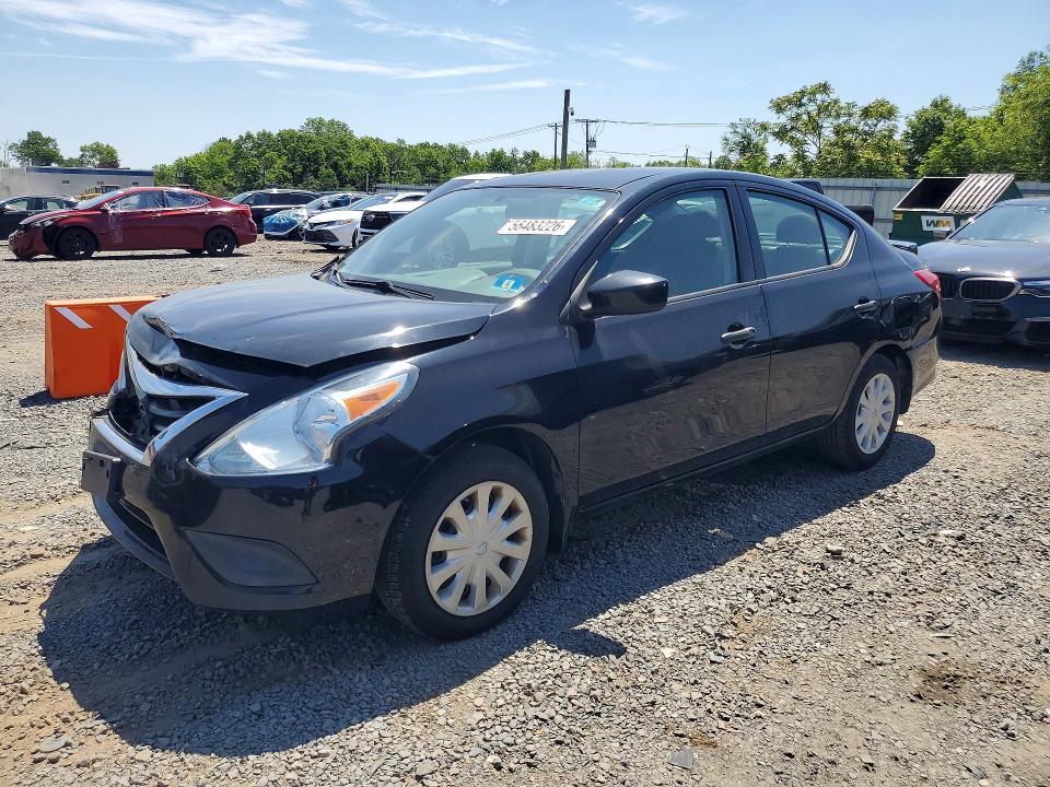 2016 Nissan Versa 1.6 s Plus