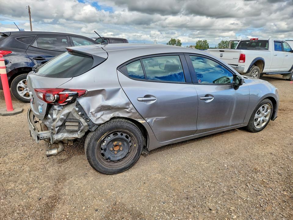2015 Mazda 3 Sport