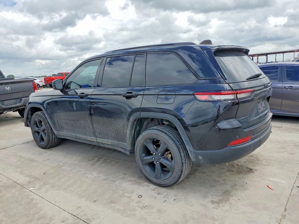 2023 Jeep Grand Cherokee Laredo