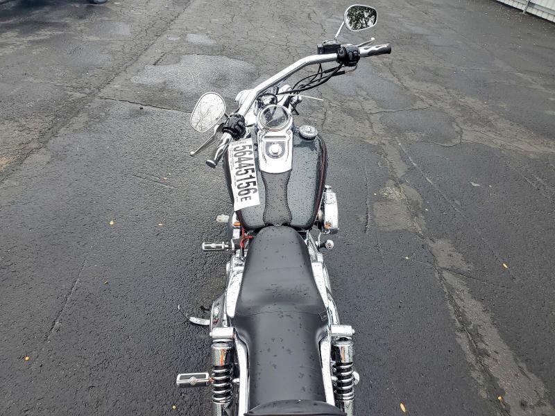 2005 Harley-Davidson Fxdwgi