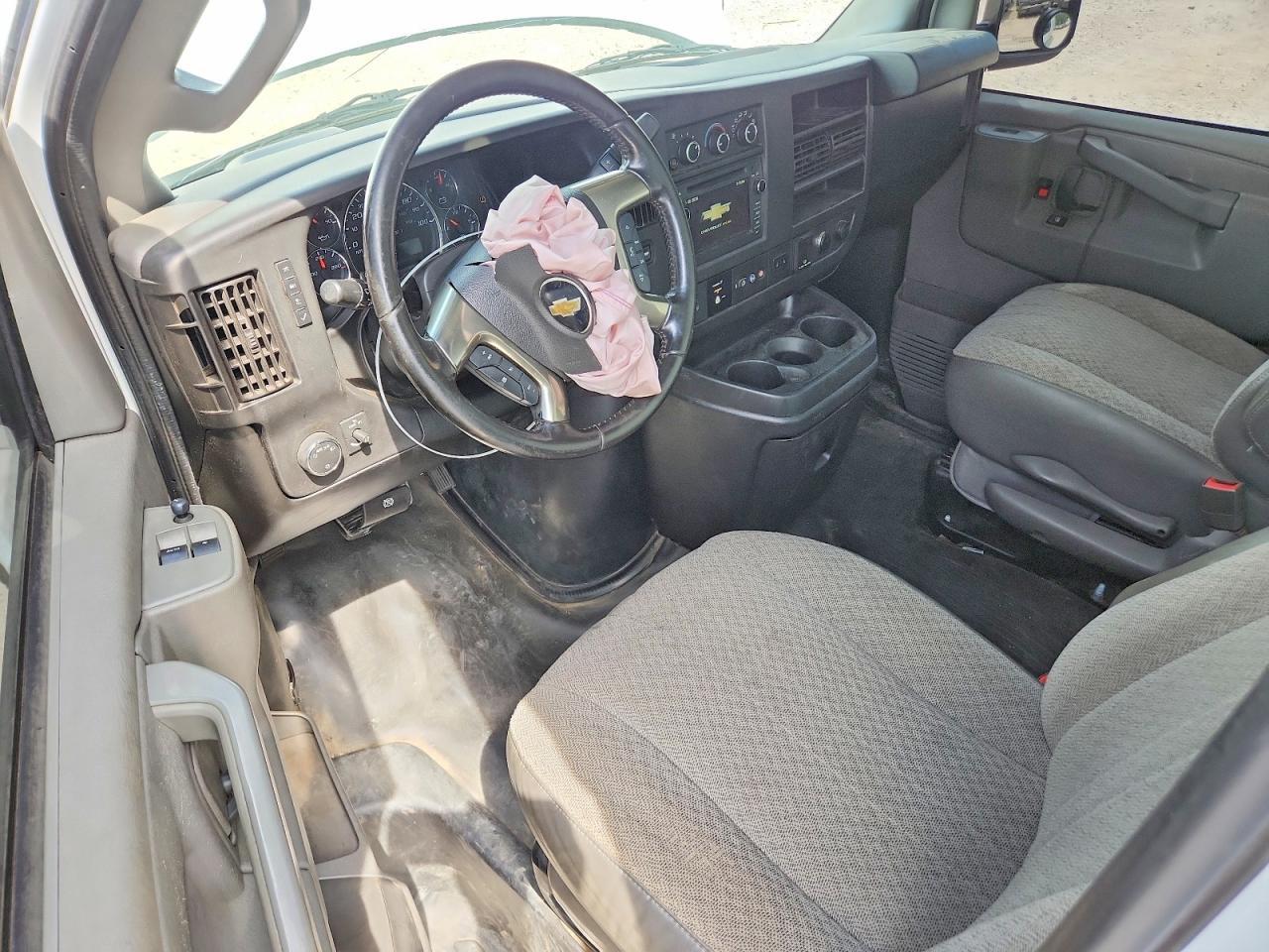 2019 Chevrolet Express Delivery Truck