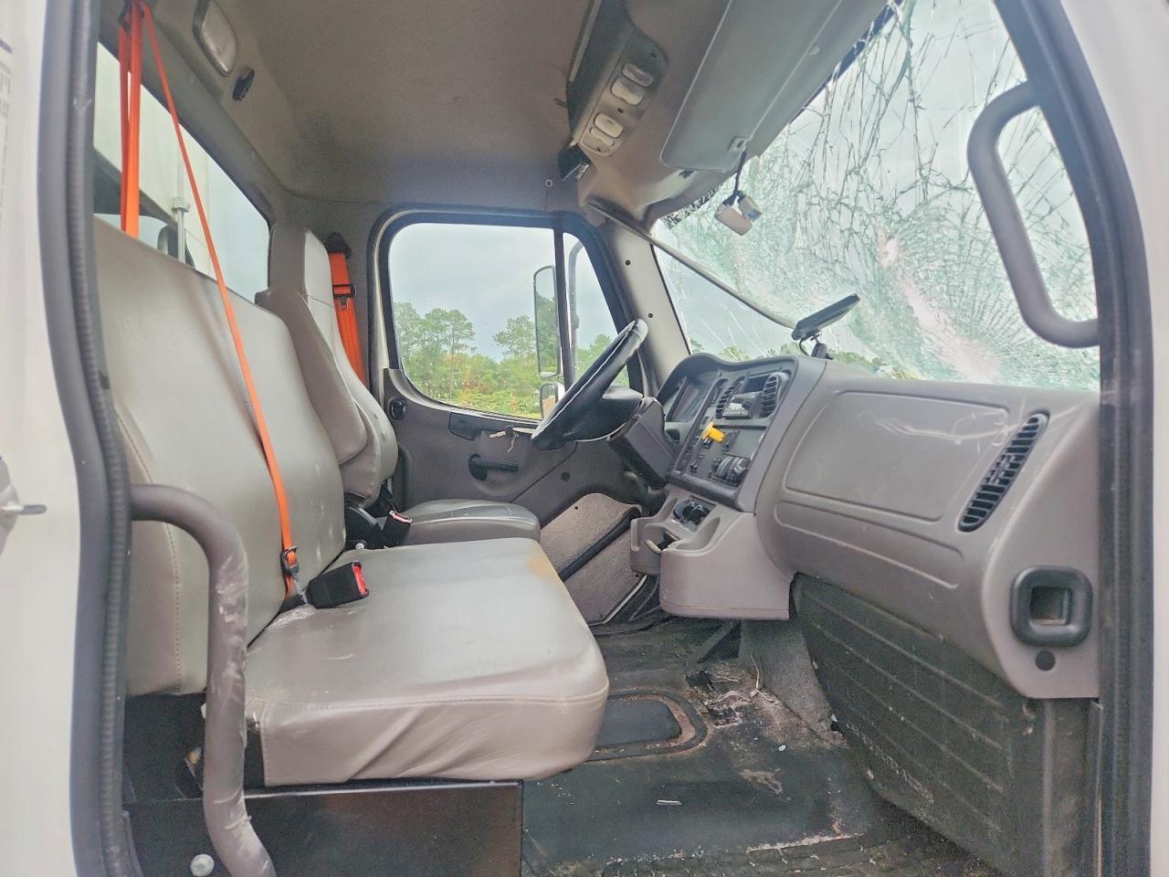 2024 Freightliner M2 106 Medium Duty