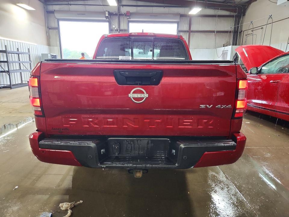 2022 Nissan Frontier SV