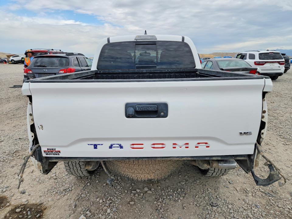 2017 Toyota Tacoma TRD Sport