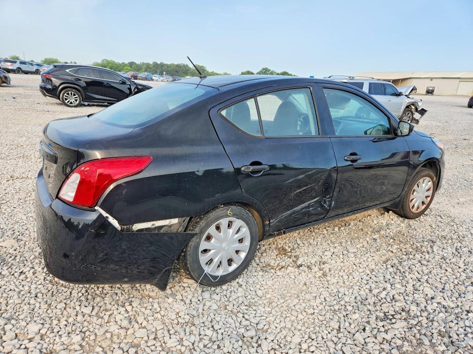 2017 Nissan Versa 1.6 s