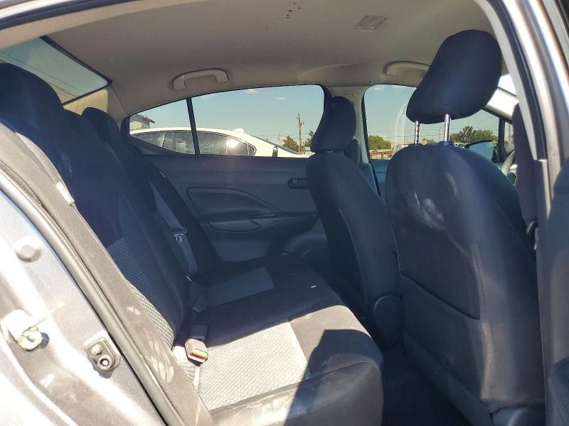 2020 Nissan Versa s