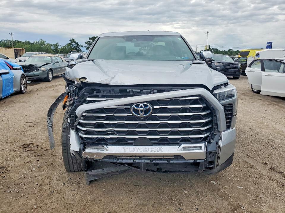 2024 Toyota Tundra Crewmax Capstone