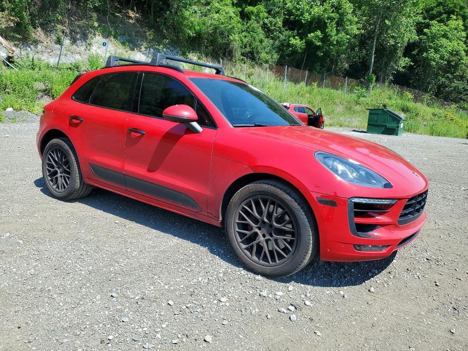 2017 Porsche Macan gts