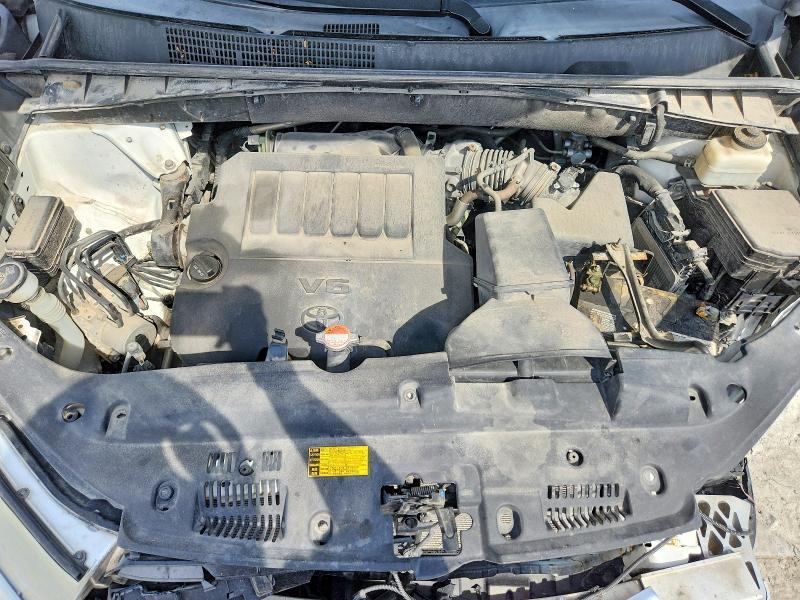 2016 Toyota Highlander le