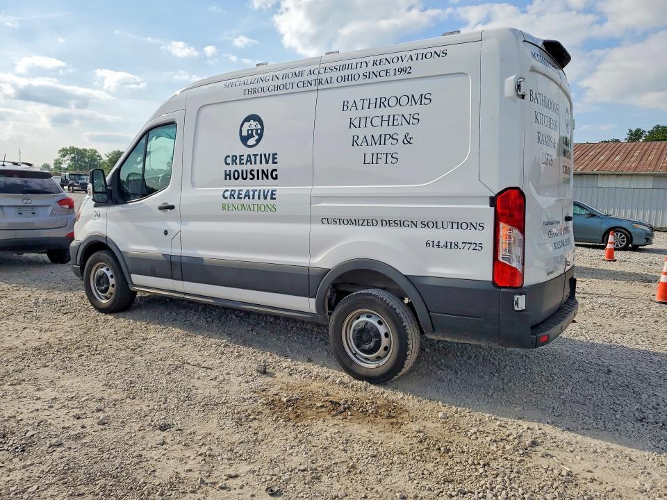 2022 Ford Transit 250 Delivery van