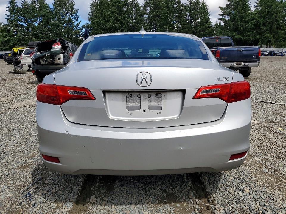 2013 Acura Ilx 20