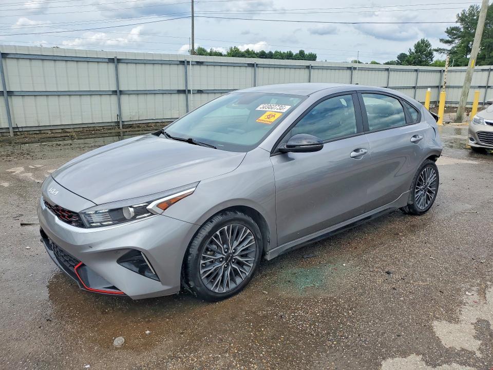 2023 KIA Forte GT Line