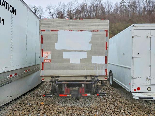 2011 Isuzu NQR-BOX Truck