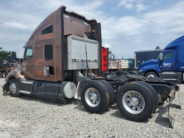 2015 Kenworth Construction T680