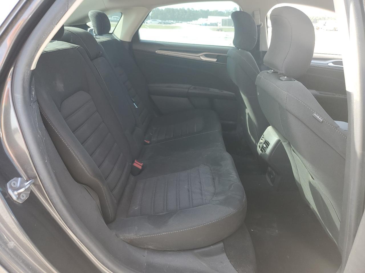 2018 Ford Fusion se Hybrid