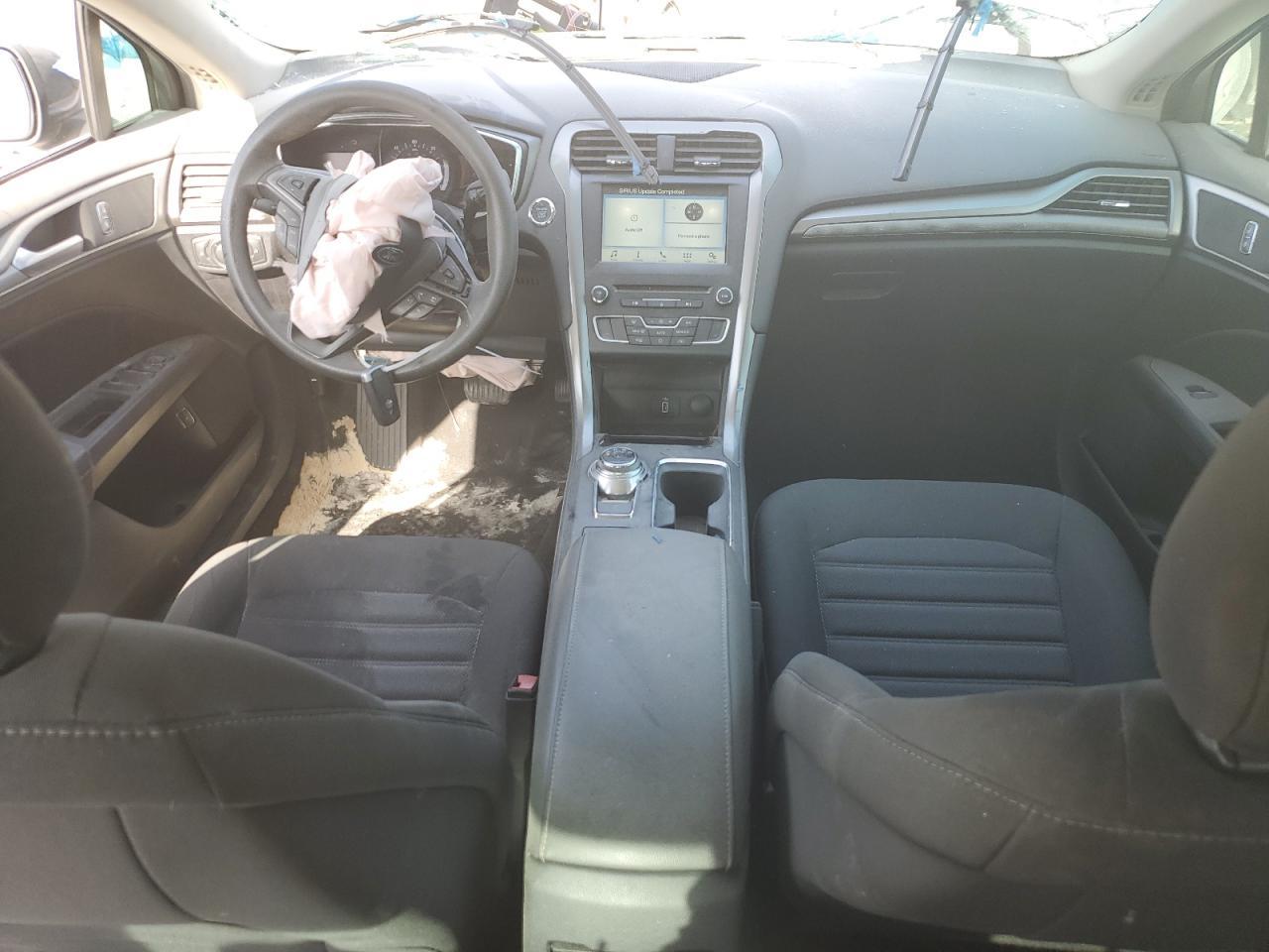 2018 Ford Fusion se Hybrid